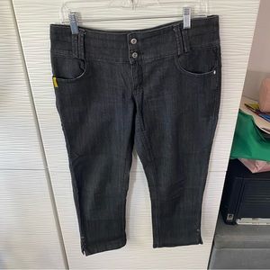 Lolë black organic jeans